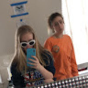 Meet your Posher, Isabella